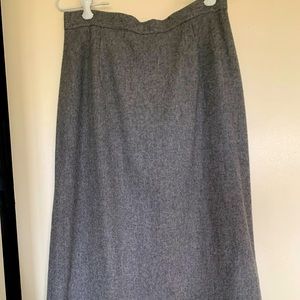 Easy Pieces ladies wool skirt size 13